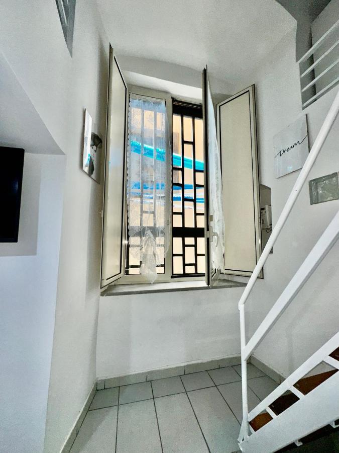 Casa Vacanza Nonna Dora Neapel Exterior foto